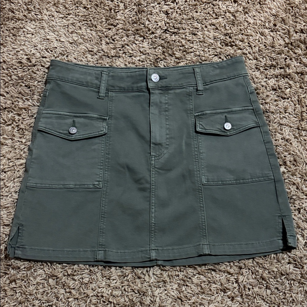 PAIGE Green Mini Skirt with Pockets SIZE 28